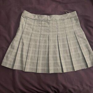Uniqlo Pleated Mini Skirt